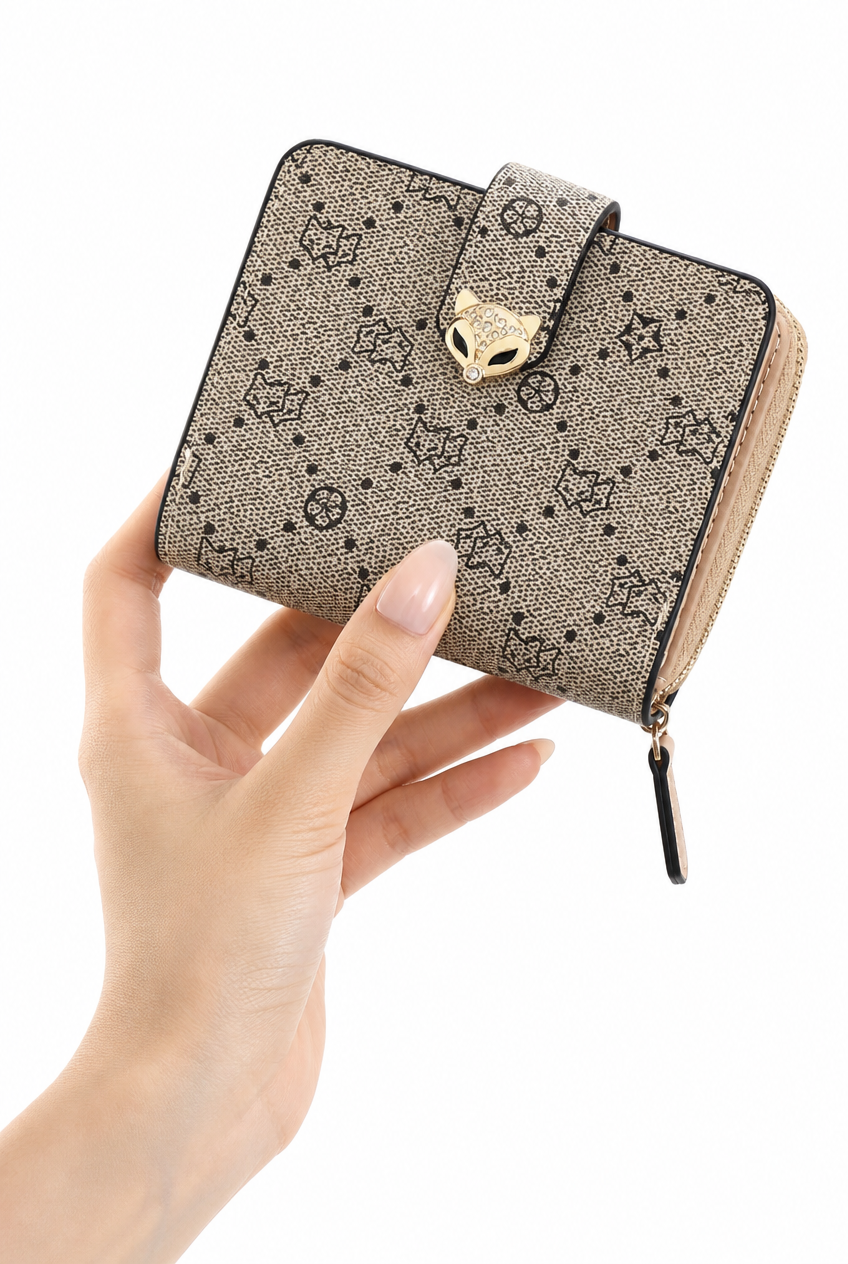Foxer Radiance Leather Wallet - lifestyle view