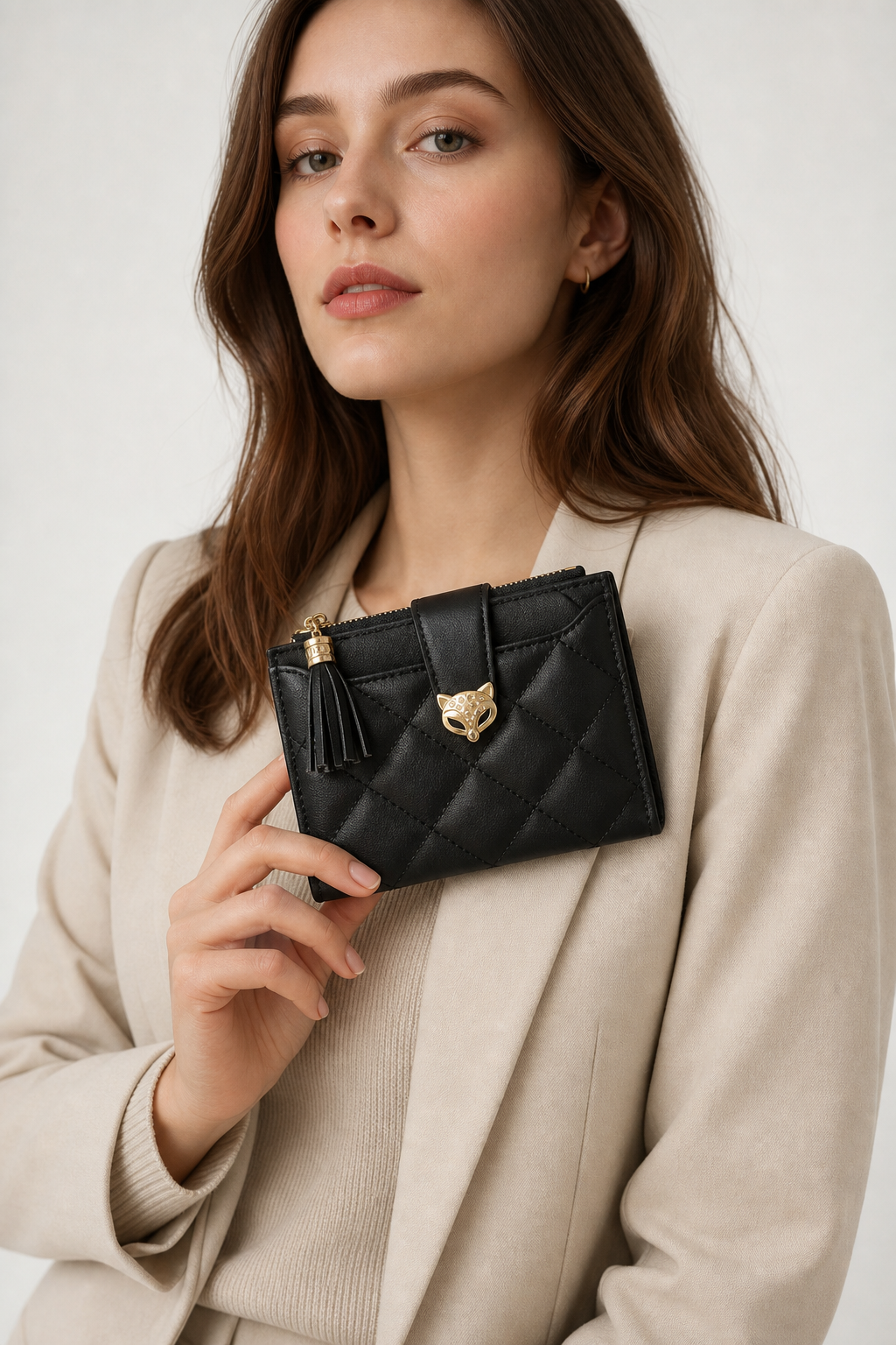 Foxer Quartz Leather Wallet - lifestyle view